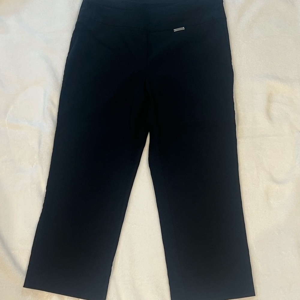 INC International Concepts Black Capri Pants